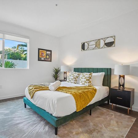 House Of Lv Bed & Breakfast Los Angeles Bagian luar foto