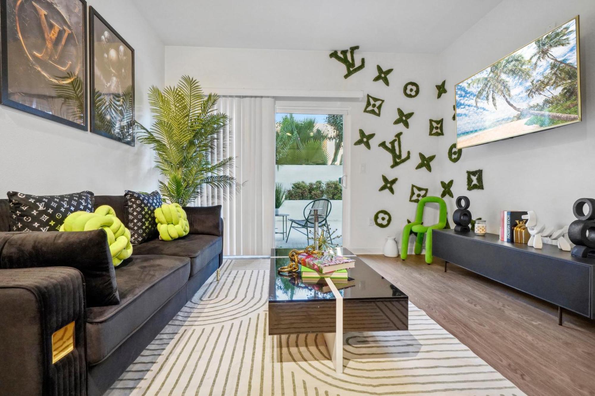 House Of Lv Bed & Breakfast Los Angeles Bagian luar foto
